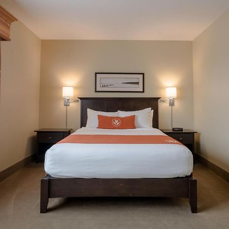 Amsterdam Inn & Suites Sussex Luaran gambar