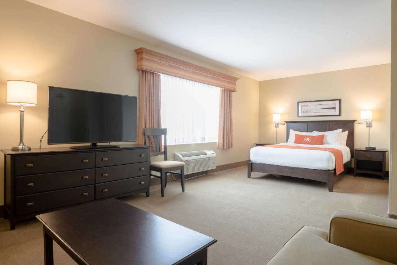 Amsterdam Inn & Suites Sussex Luaran gambar
