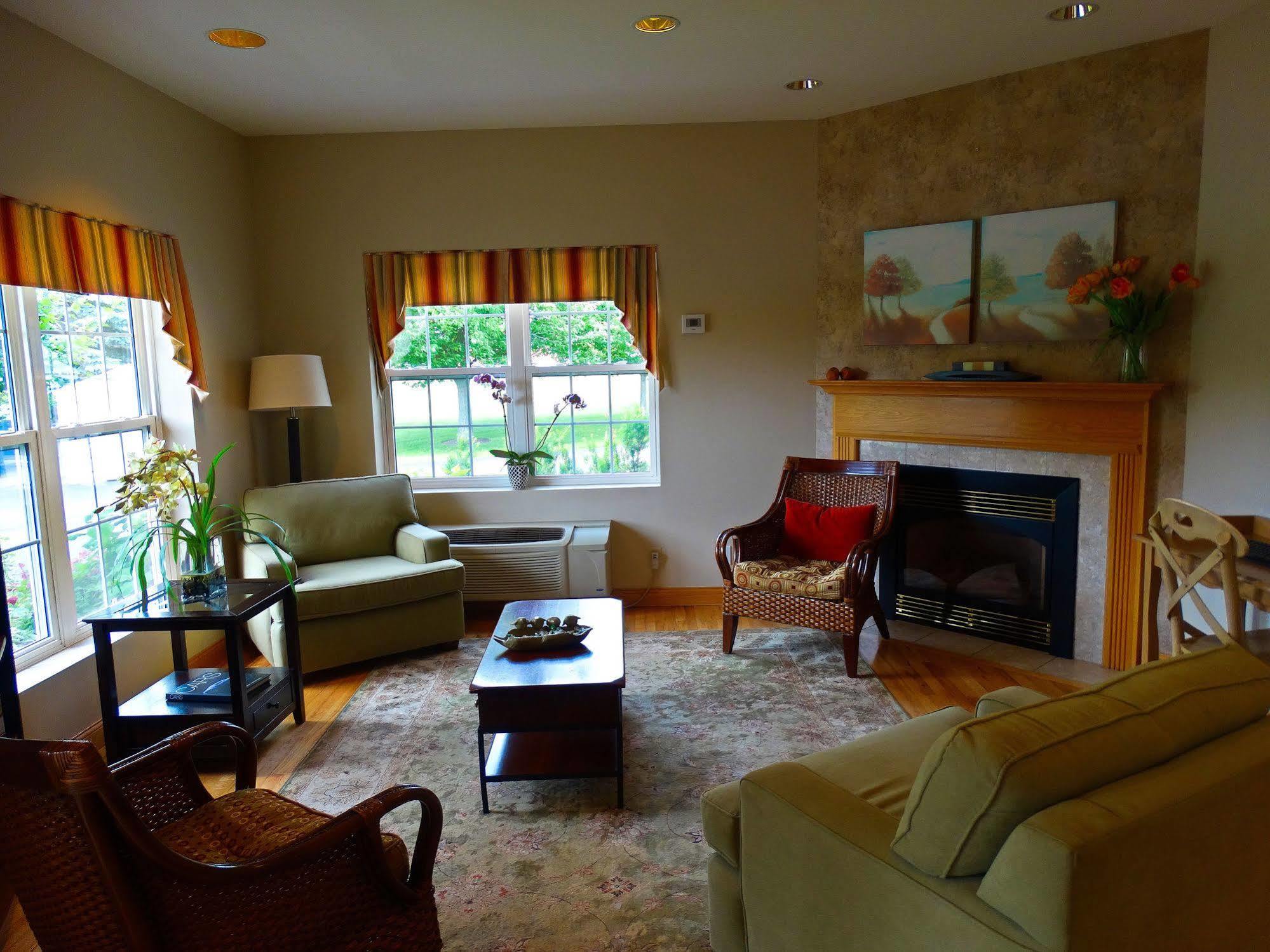 Amsterdam Inn & Suites Sussex Luaran gambar